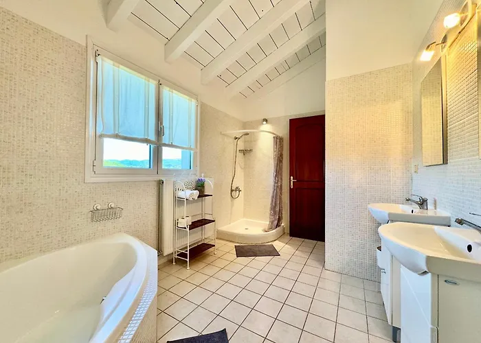 Rubina Sidari With Private Pool By Dadovillas Velonádes
