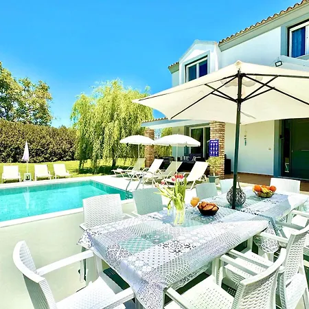 Willa Rubina Sidari With Private Pool By Dadovillas *