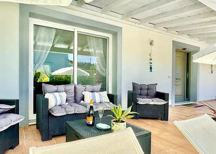 ヴィラ Rubina Sidari With Private Pool By Dadovillas *